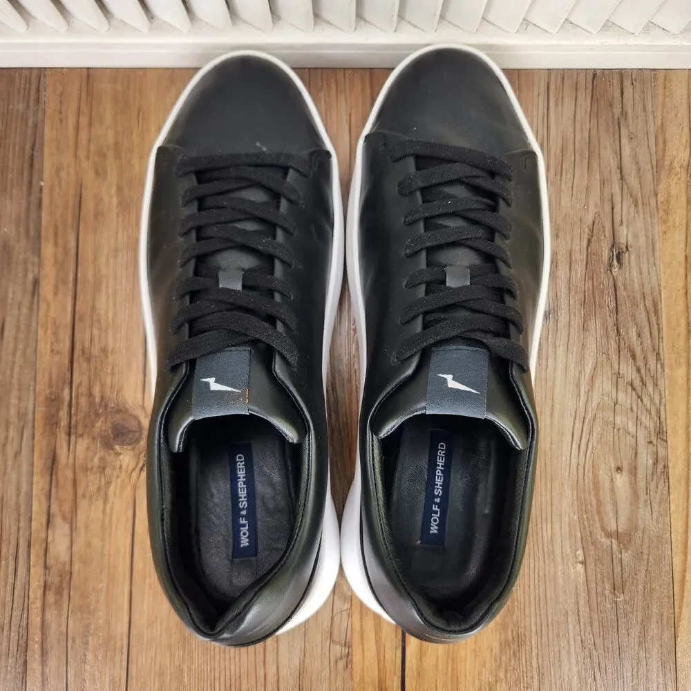 Wolf & Shepherd pre owned